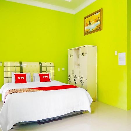 Oyo 91435 Berliany Home 2 Medan Ngoại thất bức ảnh
