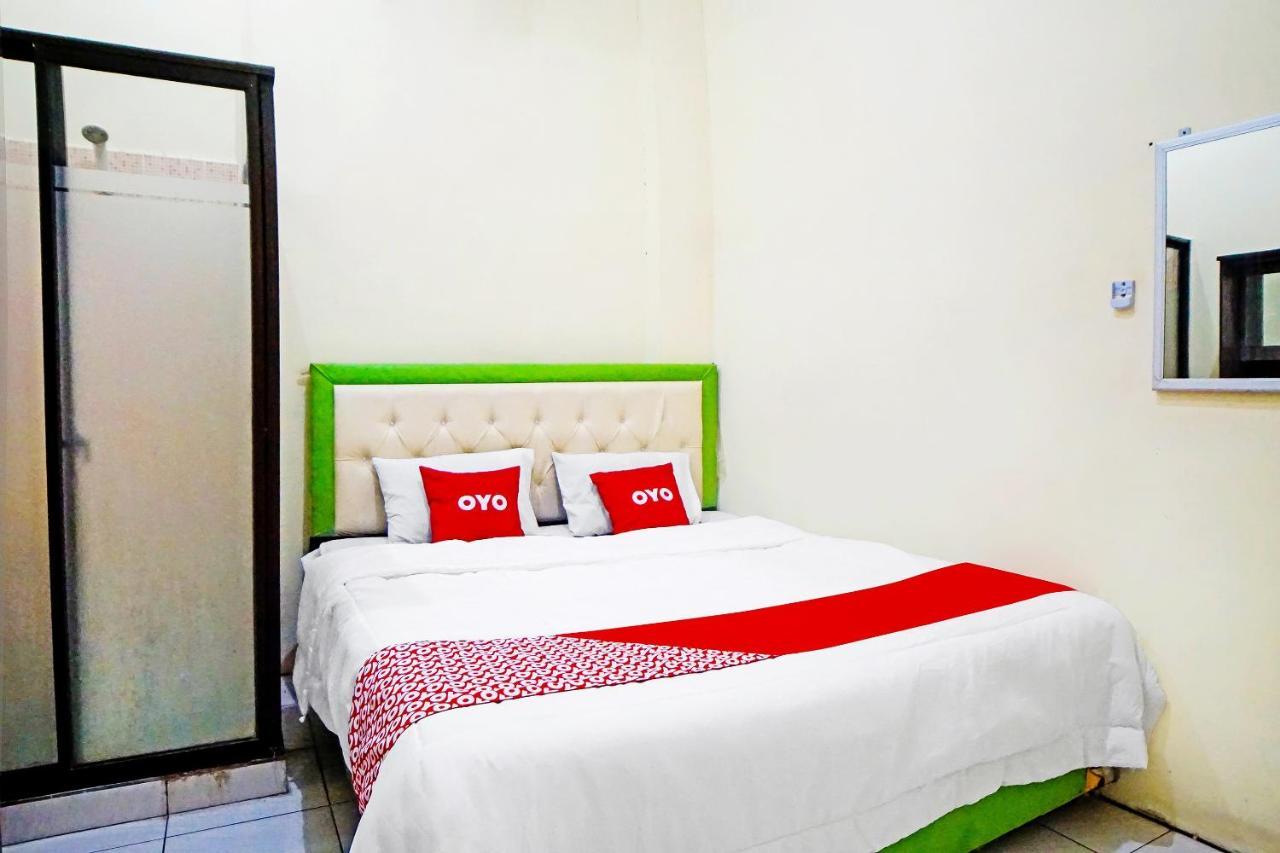 Oyo 91435 Berliany Home 2 Medan Ngoại thất bức ảnh